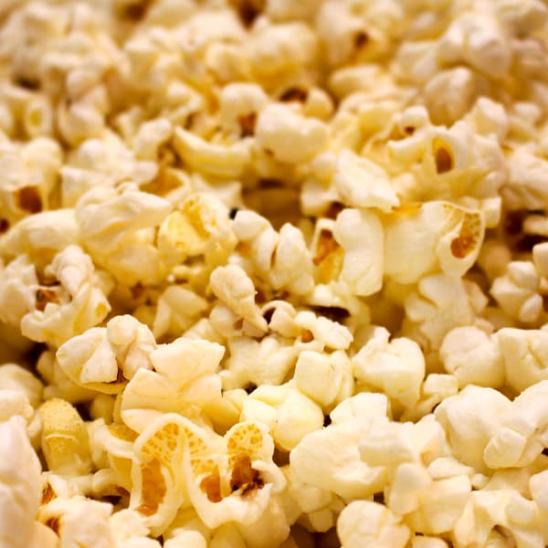 Parmesan & Garlic Flavored Popcorn